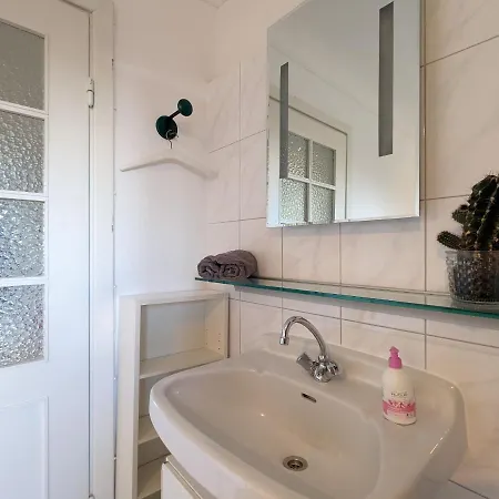 Monteur-wohnung * Ahrensburg