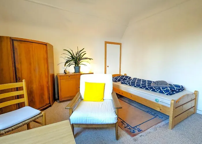 Monteur-wohnung * ארנסבורג